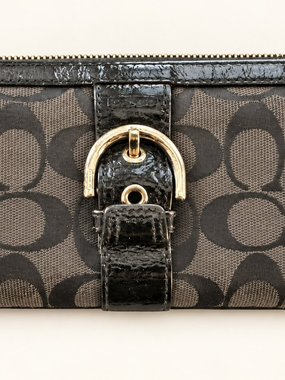 Coach Gray Black Signature Accordion Zip Wallet — Heavy Interior Wear